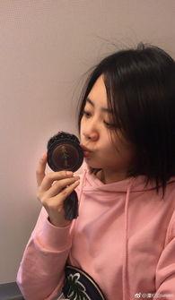 谭松韵素颜照片,真实颜值与镜头下的差距引人关注