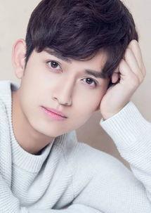 李松奇个人资料照片,风采独具的杰出人物